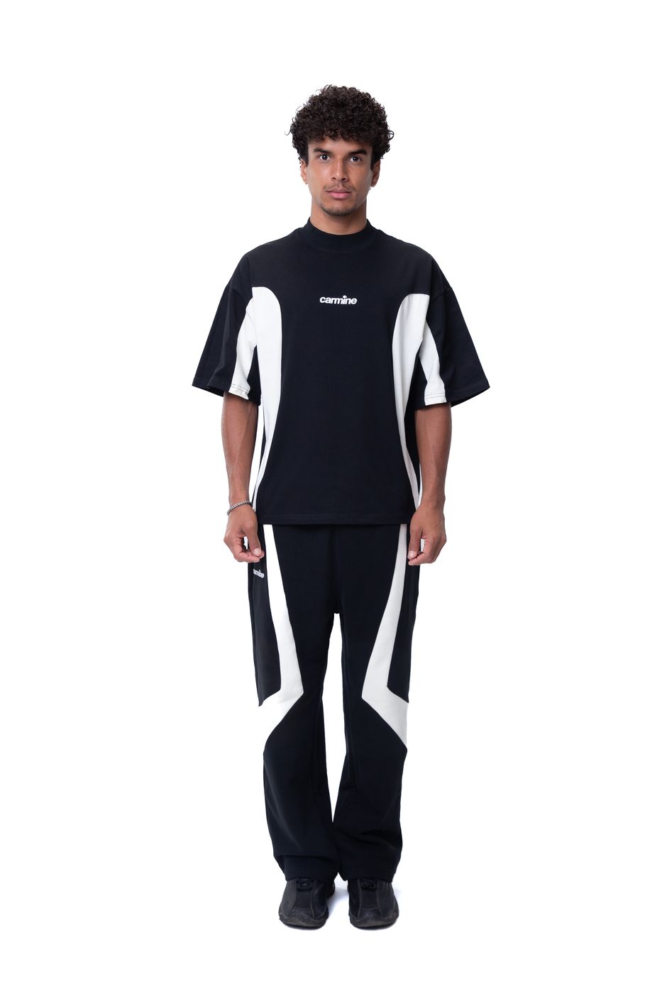 Carmine e-commerce, The Editorial Ride · Jun 2025, look 1