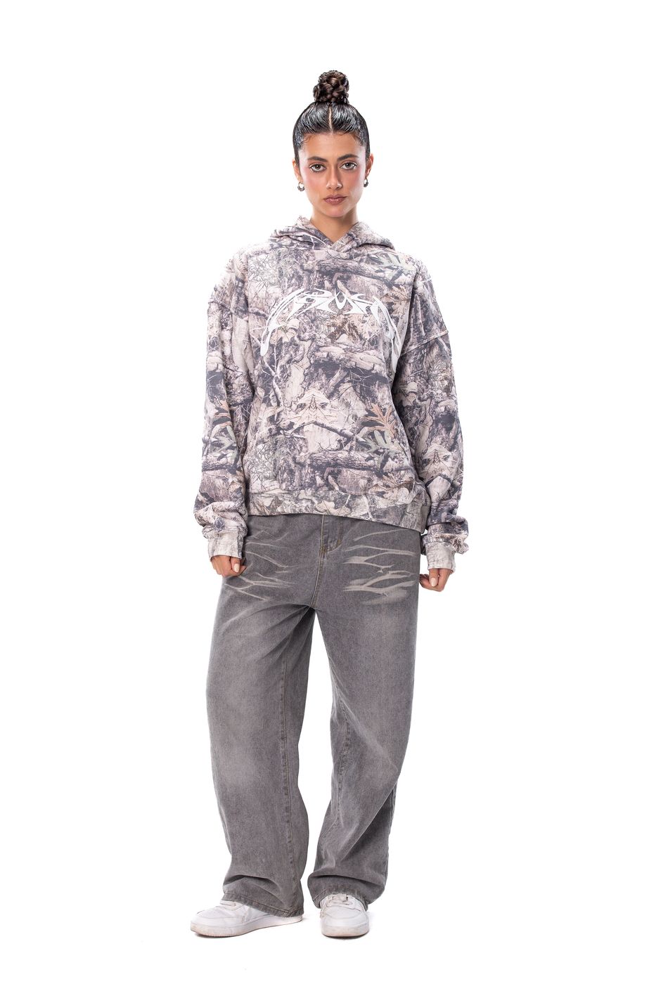 Carmine e-commerce, The Room · Nov 2025, look 2